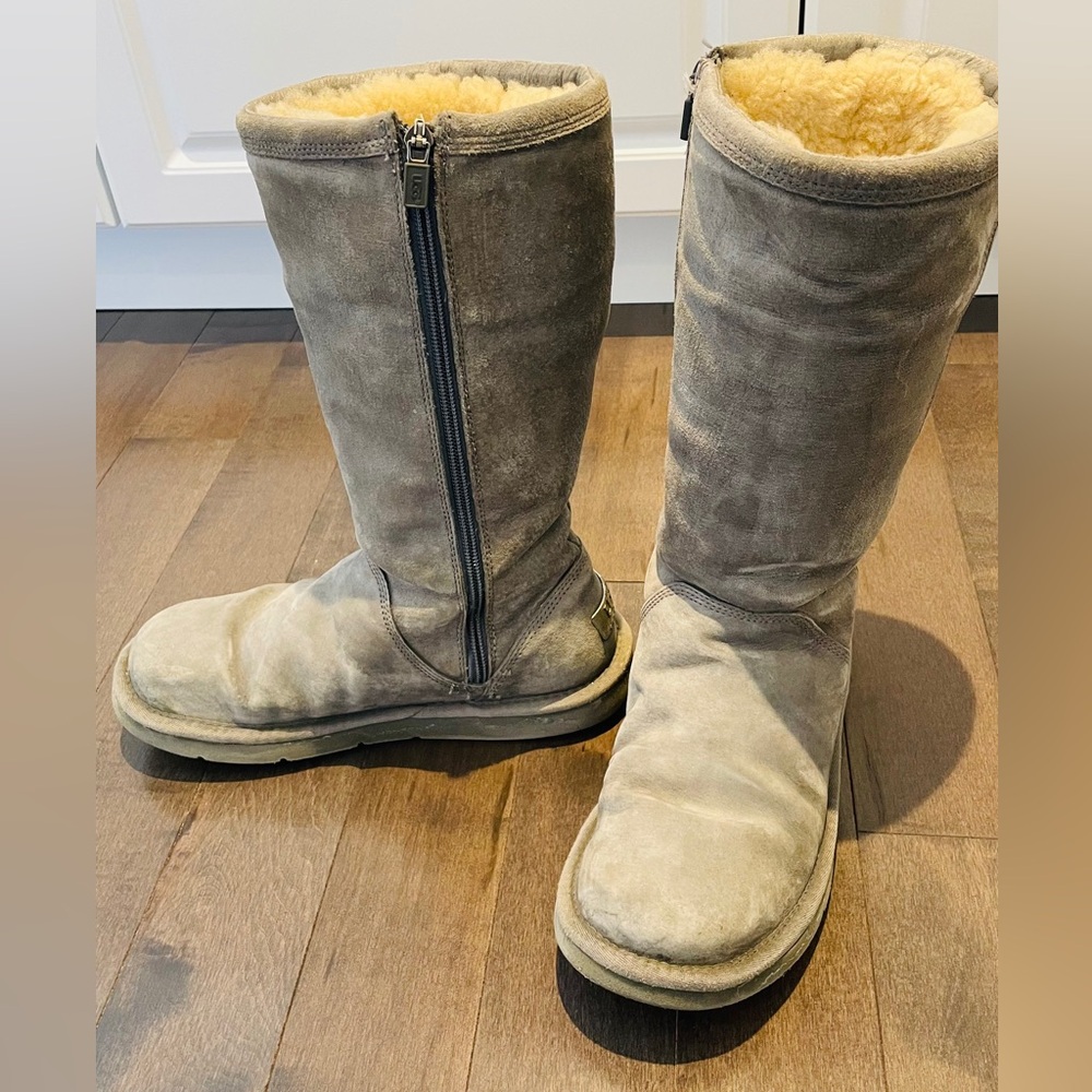 Ugg Australia Tall Sunset Zipper Boots